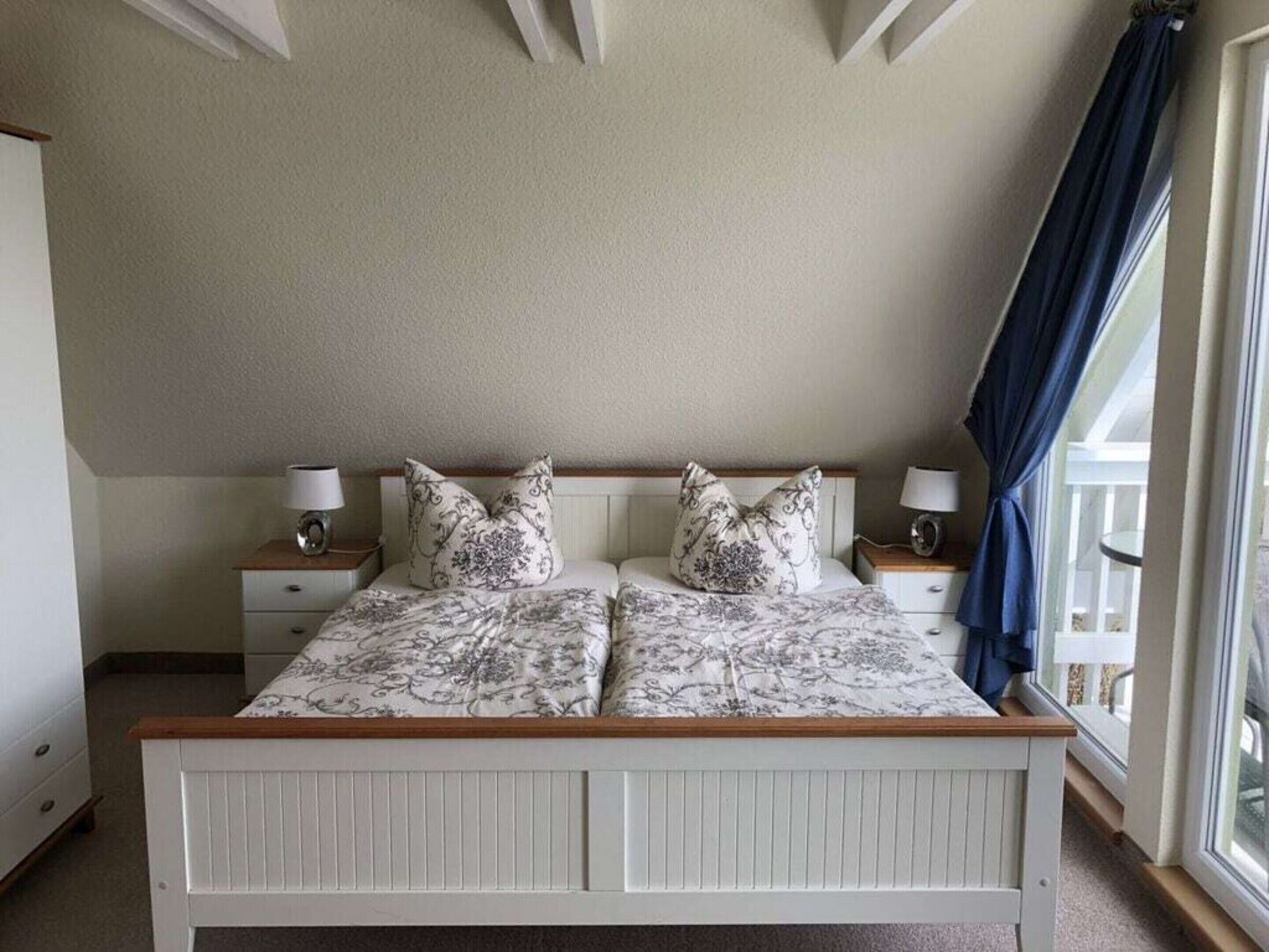 3 bedrooms, iron/ironing board