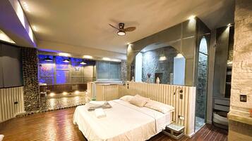 Habitación estándar doble, vistas al jardín | Colchones con acolchado adicional y decoración individual