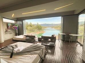 Superior Room with Balcony, Lake View