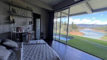 Habitación ejecutiva doble, piscina privada, vistas al lago | Vistas al lago