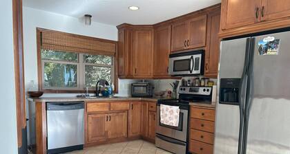 Charming Lake Home with endless hosting options!