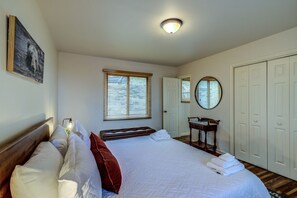 5 chambres, fer et planche à repasser, Wi-Fi gratuit, draps fournis