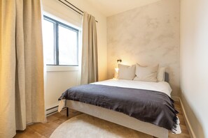1 chambre, fer et planche à repasser, Wi-Fi, literie fournie