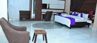 Top Rank Hotel Galaxy Asaba