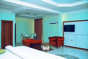 Deluxe Room, Balcony, City View | Desk, laptop workspace, free WiFi - Top Rank Hotel Galaxy Asaba (Asaba)