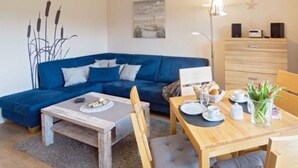 House | Dining - Holiday Apartment Jolle D11 (Norden)