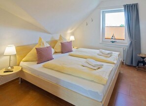 2 bedrooms, individually furnished, iron/ironing board