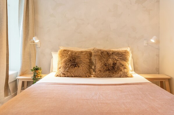 2 dormitorios, tabla de planchar con plancha, wifi y ropa de cama