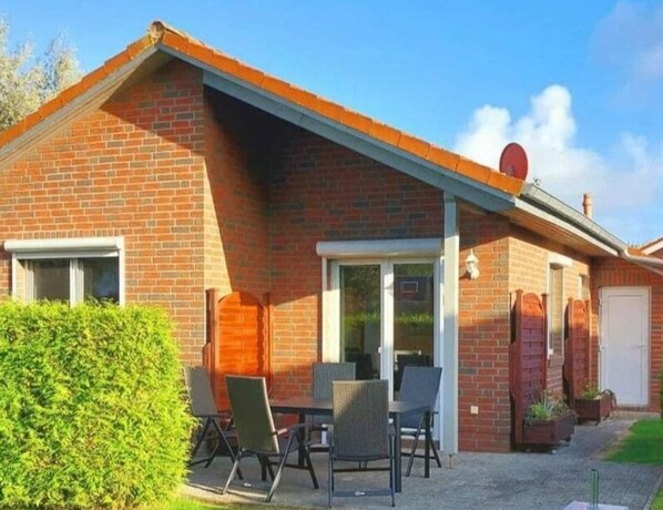 Exterior - Shooting Star Comfortable Holiday Residence (Otterndorf)