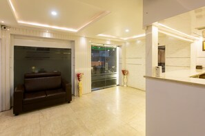 Reception - Hotel Geo Grande (Coimbatore)