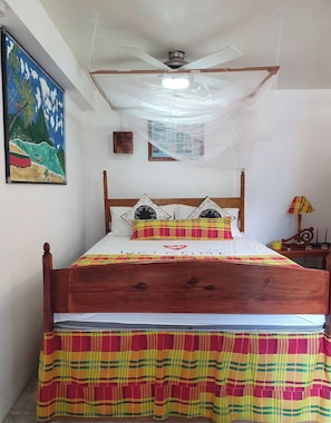 1 bedroom, in-room safe, iron/ironing board, free WiFi