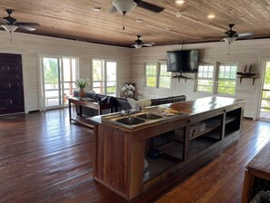 Comfort House | Living area | Smart TV