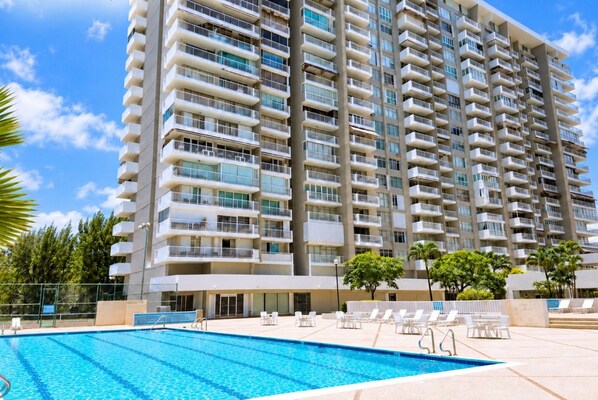 Modern Resort Tower and Poolscape