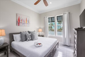 4 Schlafzimmer, Bügeleisen/Bügelbrett, WLAN, Bettwäsche