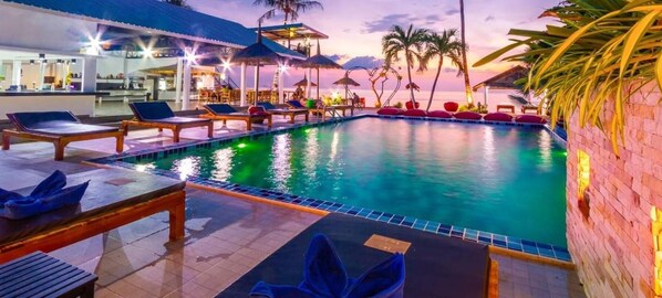 Pool - Villa - Sleeps 8 - Terrace - Beach Close (Ko Lanta)