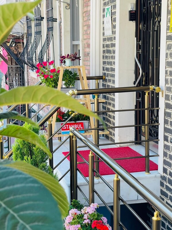 Exterior - Myra Sea Sultanahmet (Istanbul)