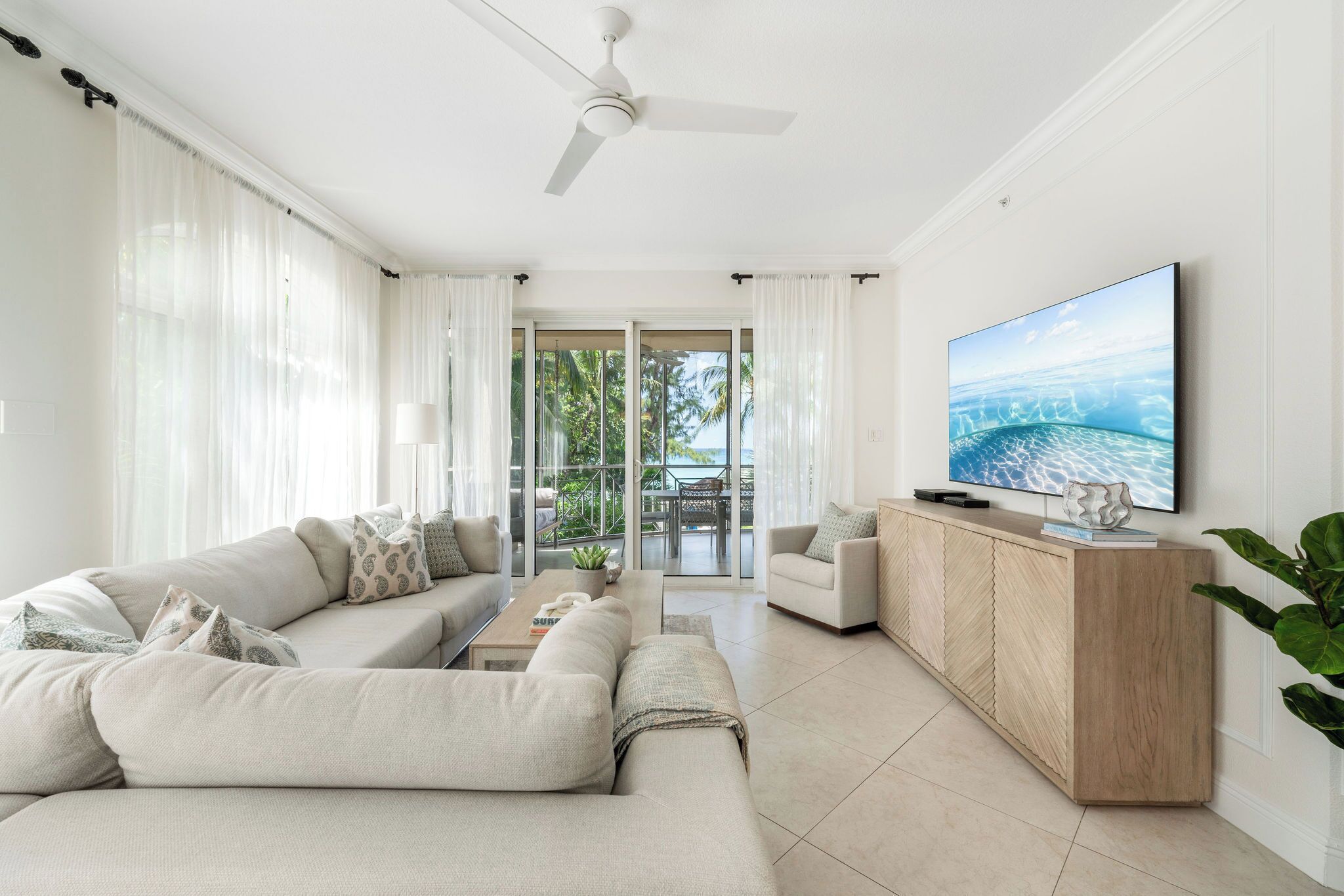 Smart-TV, DVD-Player