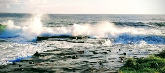 Wild Atlantic Way cottage,  10km from Cliffs of Moher,  5km from Lahinch. 