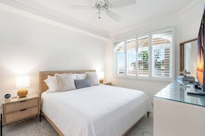 3 dormitorios, tabla de planchar con plancha, wifi y ropa de cama