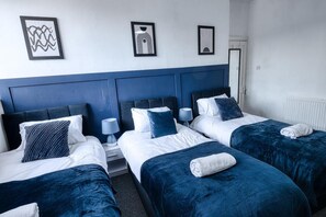 House | 3 bedrooms, iron/ironing board, free WiFi, bed sheets - Manchester Gem - Spacious 3 Bedroom House (Manchester)