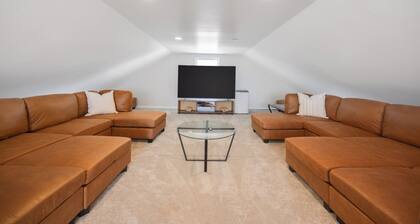 Belmar/lake Como-Tranquility 3 BR Apartment with Jacuzzi tub ,
Balcony&Terrace