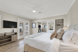 4 soveværelser, skrivebord, strygejern/strygebræt, gratis Wi-Fi