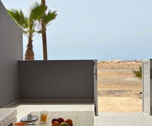Terrace/patio - I LOVE BOA VISTA - Widespread Hotel (Boa Vista)