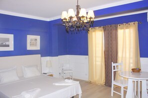 Classic-Studio, 1 Doppelbett, Balkon, Stadtblick