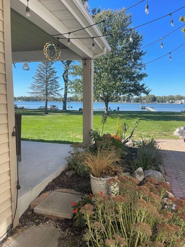 Charming 1-bedroom house on Barron Lake 