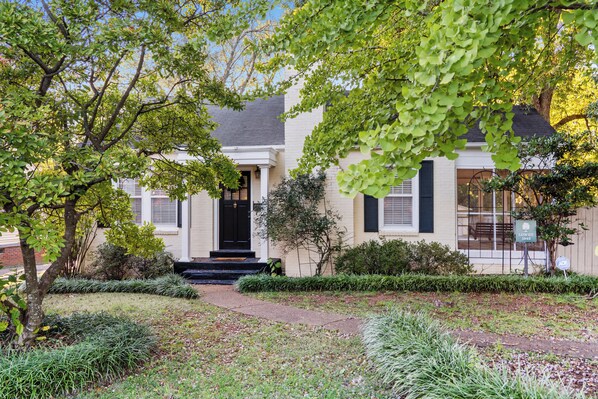 Front of property - Rocket City Residence (Huntsville)