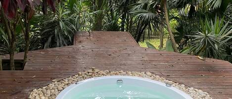 豪華公寓, 露台, 花園景 | 私人 SPA 浴池