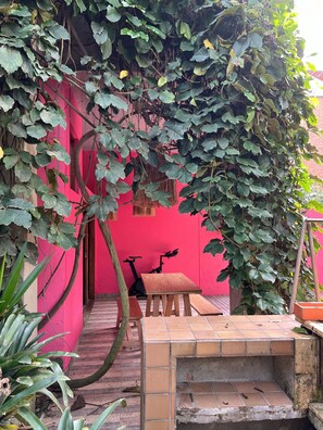 Familienapartment, Terrasse, Gartenblick | Terrasse/Patio