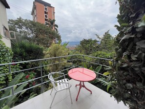 Studio Confort, vue jardin | Balcon