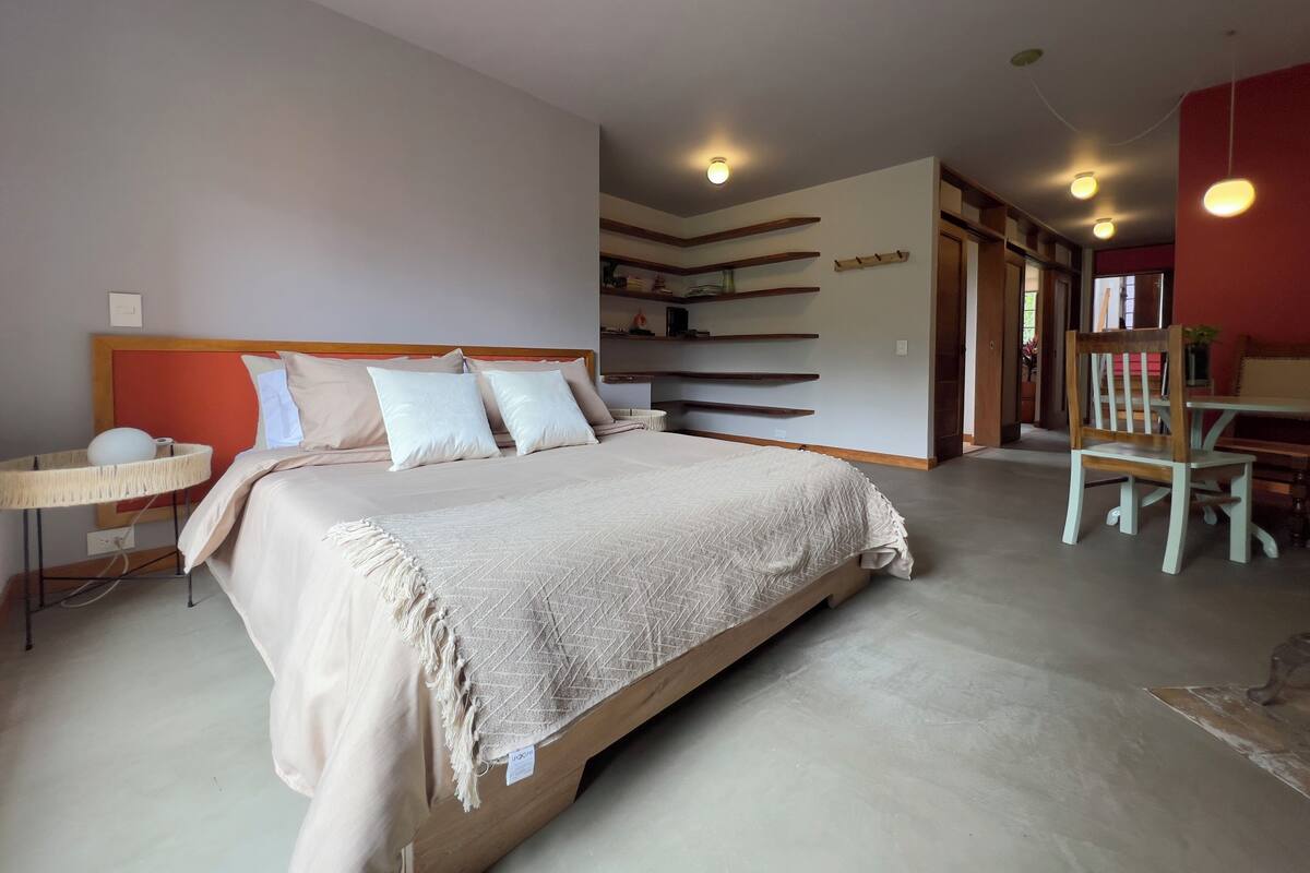 Studio | Free WiFi, individually decorated
