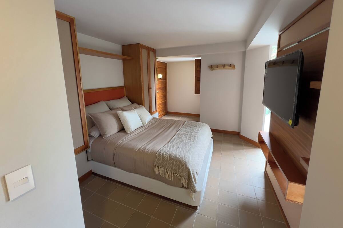 Studio, Balcony | Free WiFi, individually decorated