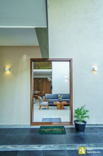 4-BR bungalow in lovely Thalawathugoda with WiFi & AC - OLIVE NEST