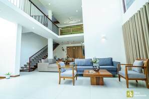 Interior - 4-BR bungalow in lovely Thalawathugoda with WiFi & AC - OLIVE NEST (Sri Jayawardenepura Kotte)