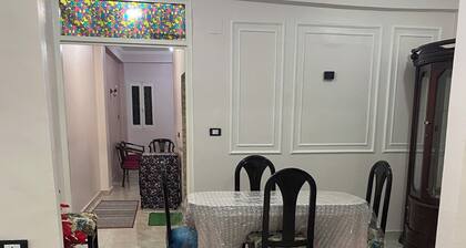 Charming 2-bedroom apartment with WiFi, AC in delightful Luxor