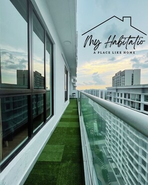 Property grounds - Platino 13 Pax, Mins away from Paradigm & Legoland

 (Johor Bahru)