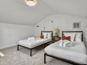 3 chambres, bureau, fer et planche à repasser, Wi-Fi