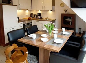 Private kitchen - Holiday Apartment Auszeit (Norden)