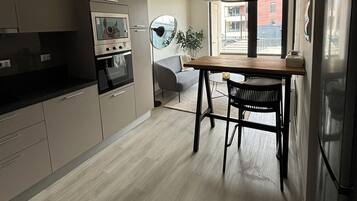 Microwave, oven, electric kettle, toaster