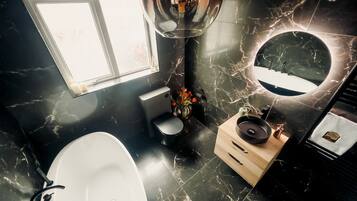 Apartment, 1 Bedroom | Bathroom