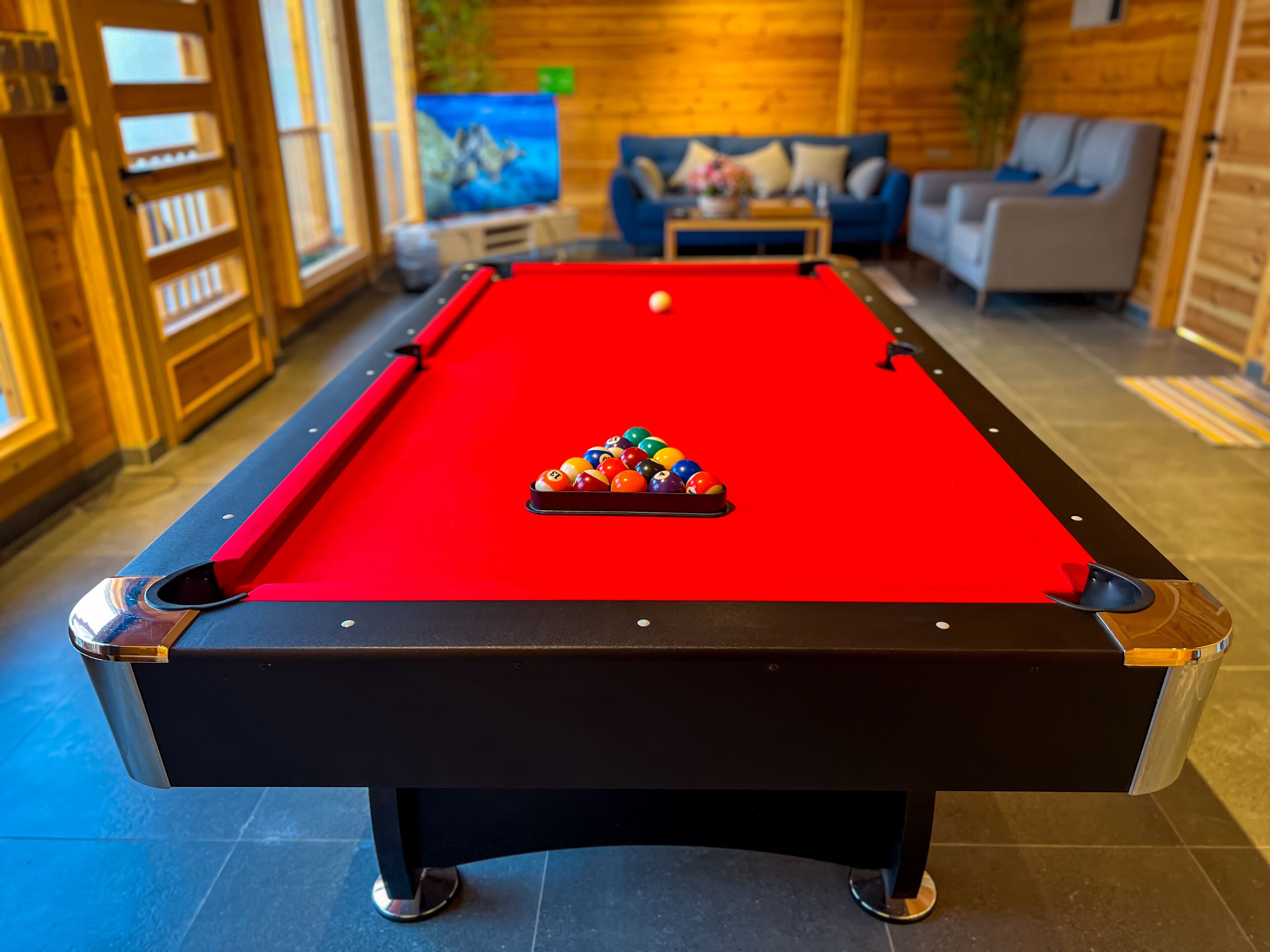 2 bedrooms, blackout curtains, free WiFi, bed sheets