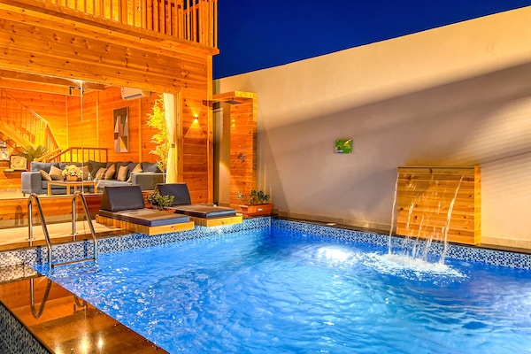 Luxury Cottage, Private Pool