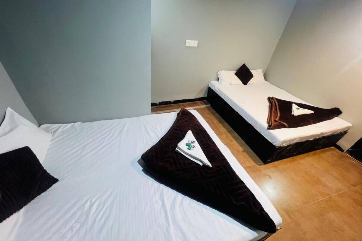 Deluxe Quadruple Room | 1 bedroom, soundproofing, free WiFi