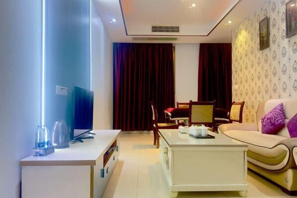 Room - Q+ Nanxiong Xinhewan Business Hotel (Nanxiong)