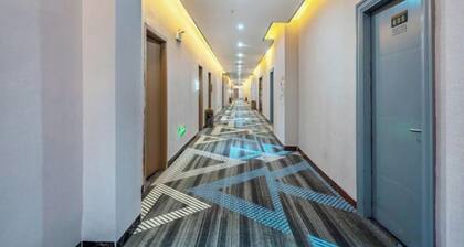 Yunji Hotel