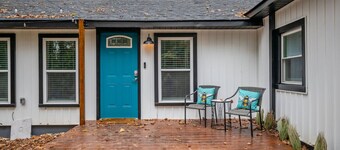 Urban Escape 3 Bed 2.5 Bath Near Wake Forest
