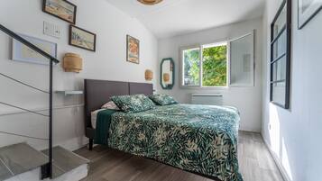 3 chambres, fer et planche Ă repasser, Wi-Fi gratuit, draps fournis